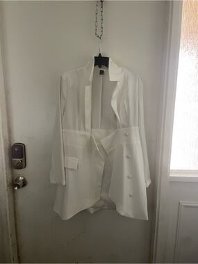SHEIN White Double-Breasted Longline Blazer